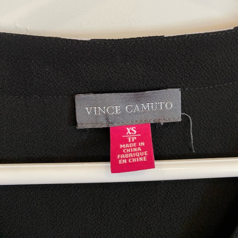 Vince Camuto Tunic - Picture 3 of 5